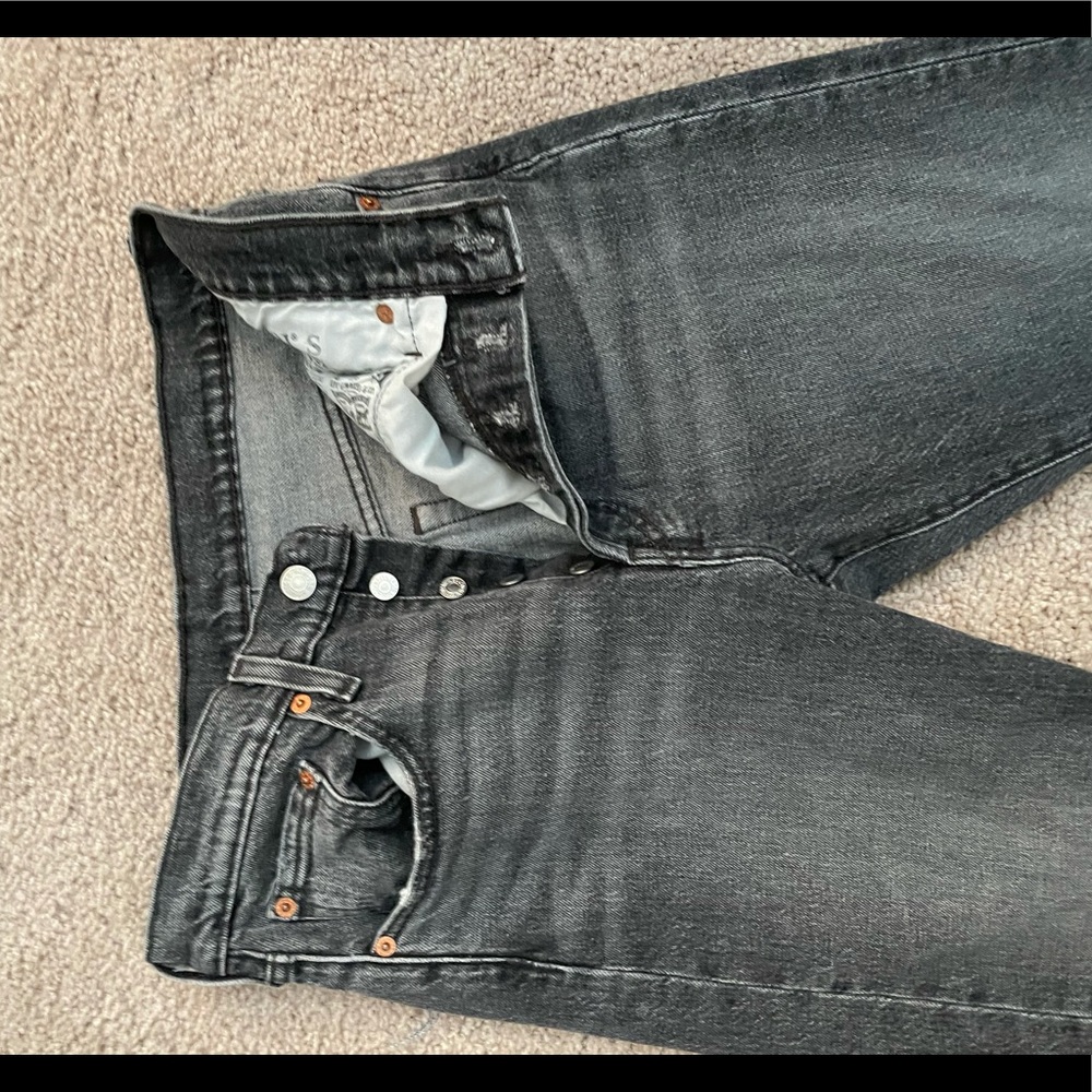Black 501 Levi’s